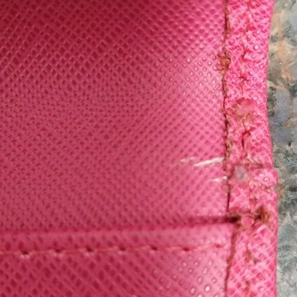 Cherry Dot Slim Wallet...NEW - Picture 4 of 11